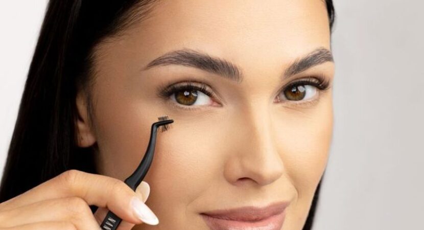 how to apply pre glued eyelashes nanolash